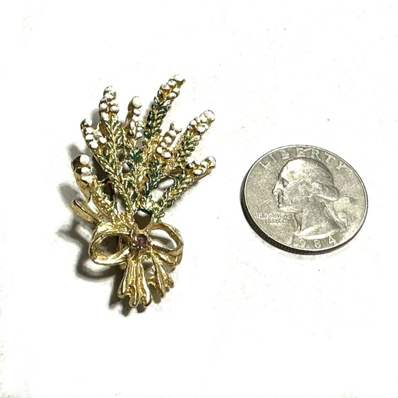 Vintage Scottish Heather Design Brooch 1960s Enamel and Amethyst Gemstone - Picture 2 of 4